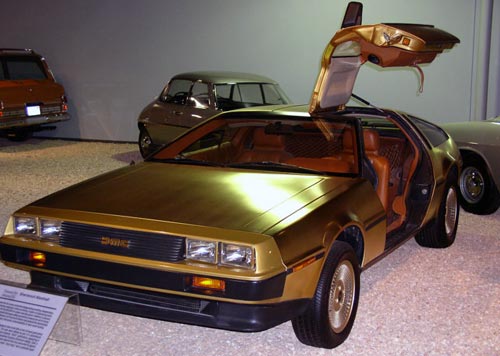 gold-delorean