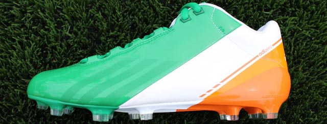 notre-dame-flag-cleat02