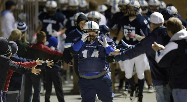 Waterboy With Down Syndrome Scores A Touchdown For His High School